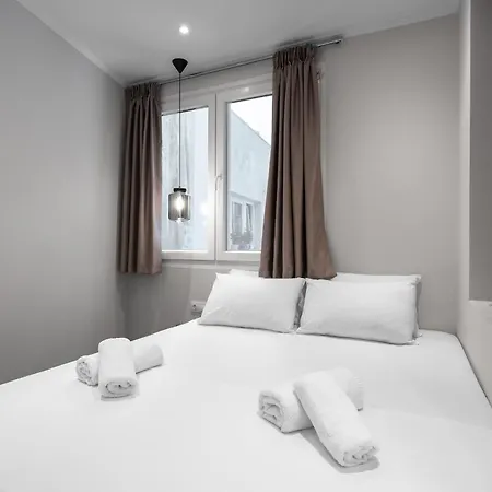 아파트 Vesper Apartments, The Luxury