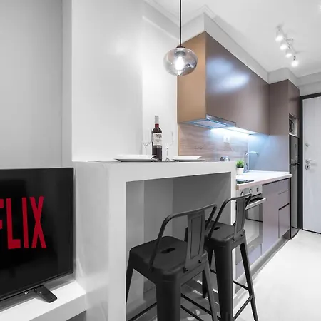 Vesper Apartments, The Luxury 아파트
